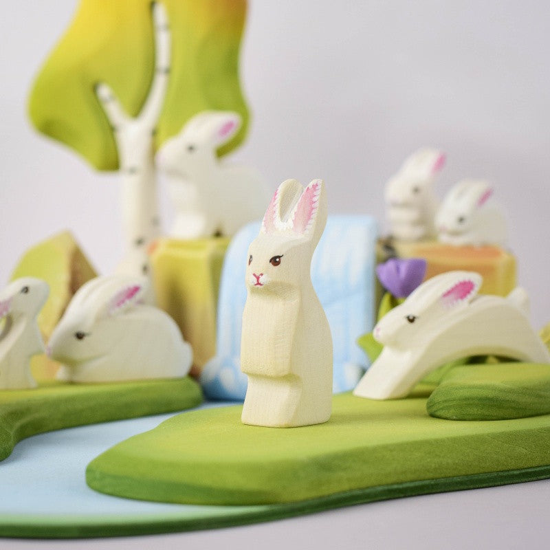 Bumbu Toys | White Rabbit Listening